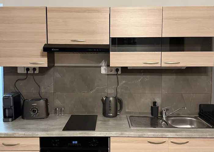 Διαμέρισμα 3 *